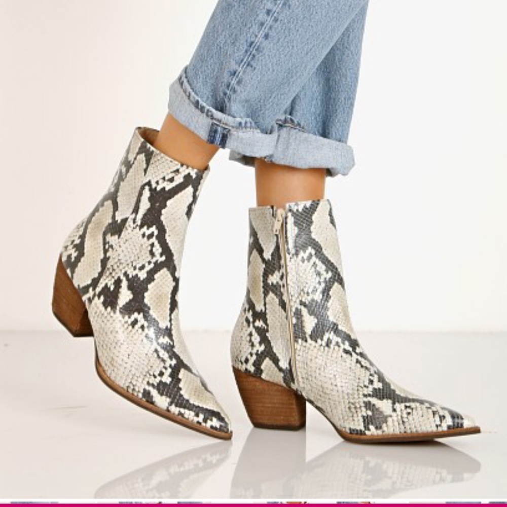 Matisse Caty Boot Natural Snake